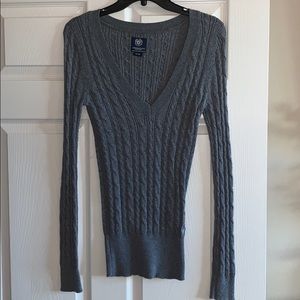 American Eagle grey knitted sweatshirt